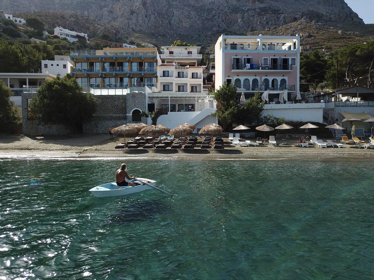 La Playa Boutique Apartments Myrties Екстериор снимка