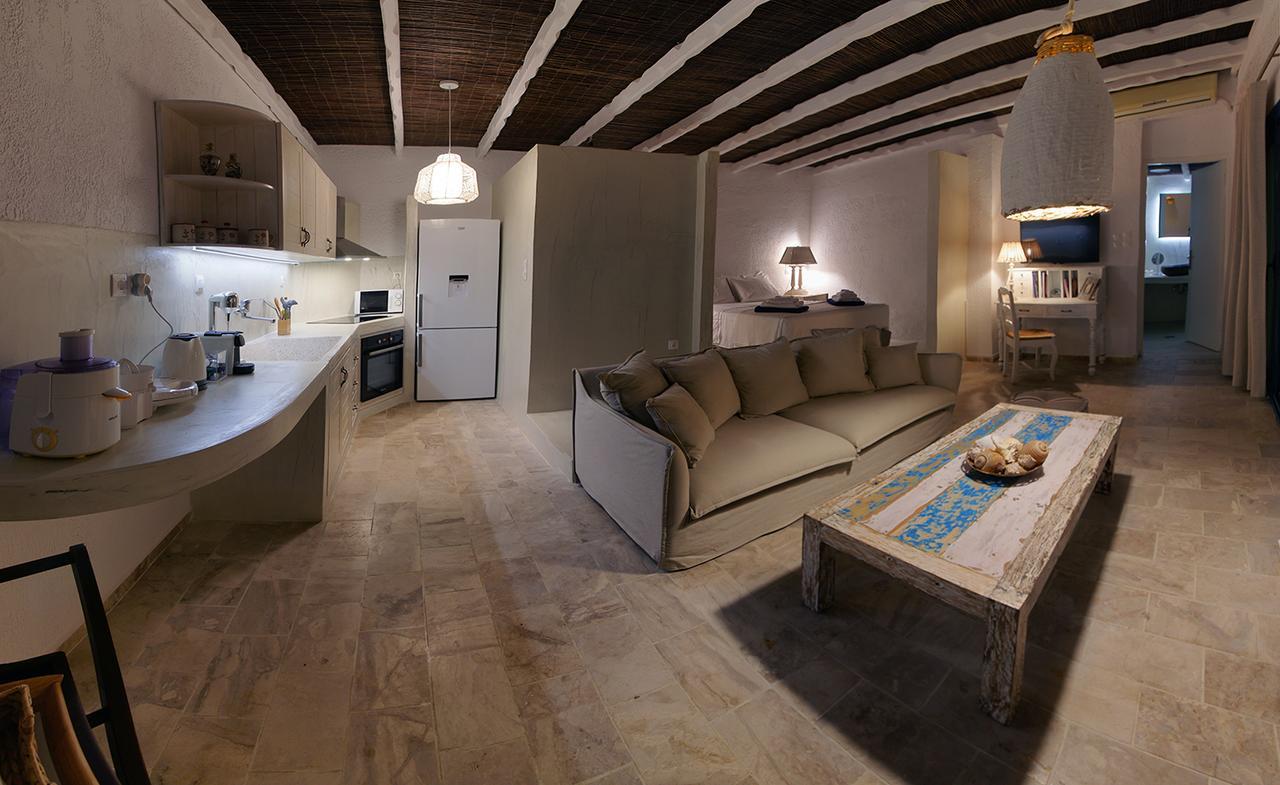 La Playa Boutique Apartments Myrties Екстериор снимка